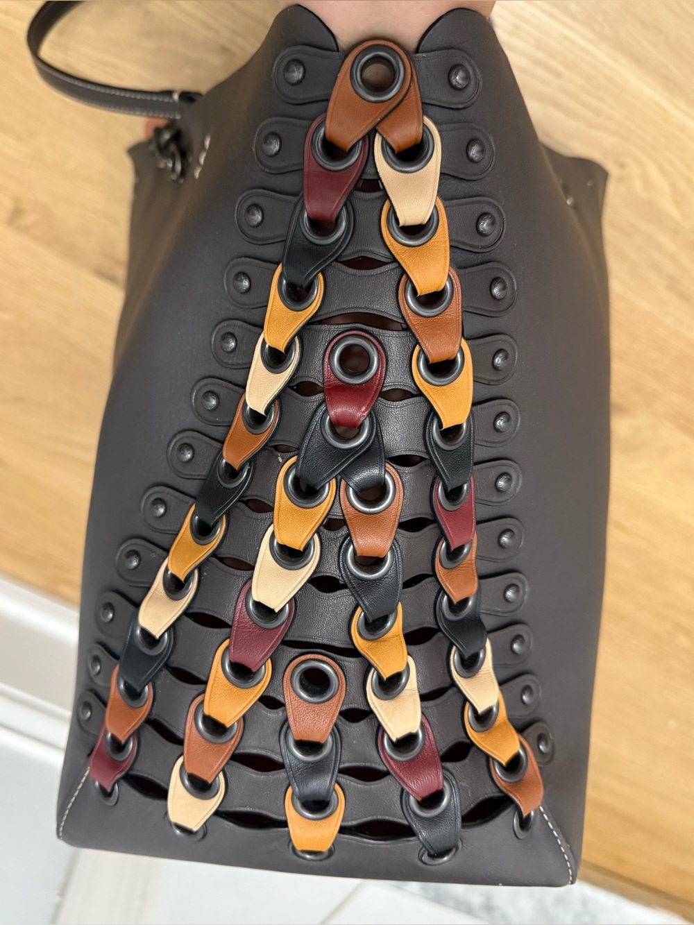 Coach 1941 Rogue Link Glovetanned Leather Tote Bag Brown Chocolate Bag - Picture 11 of 15